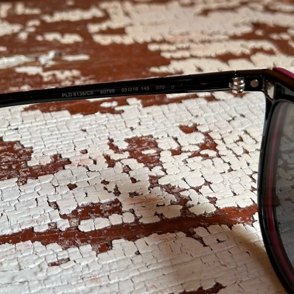 Polaroid sunglasses with removable magnet lenses - Picture 9 of 10